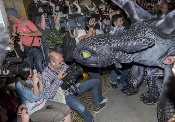 Dragons 2 au festival de Cannes 2014 - Page 2 How-to-train-your-dragon-2-00115-Cannes-2014-Photo-Nick-Wall_rgb-560x391