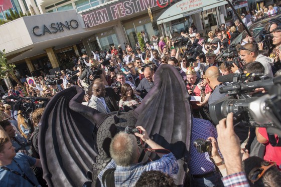 Dragons 2 au festival de Cannes 2014 - Page 2 How-to-train-your-dragon-2-00131-Cannes-2014-Photo-Nick-Wall_rgb-560x373